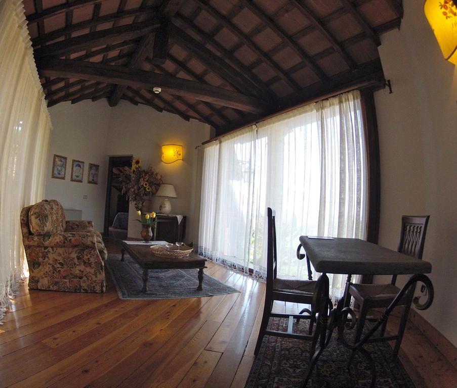 פורמלו Antica Pietrara B&B חדר תמונה