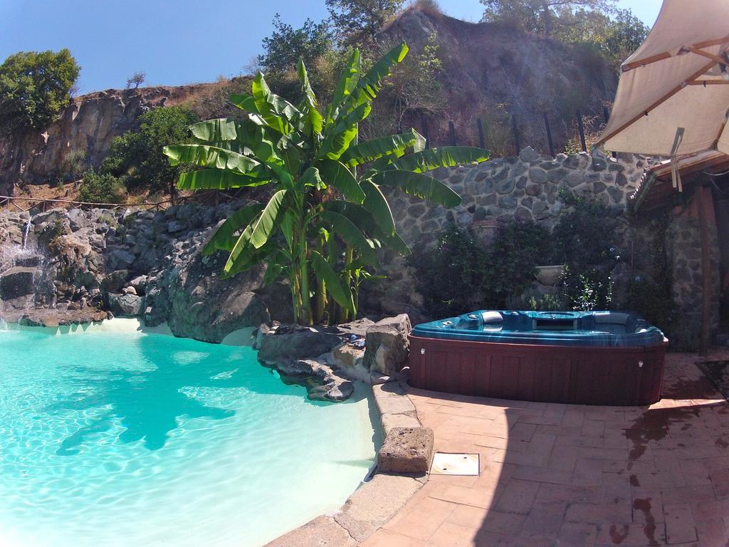 פורמלו Antica Pietrara B&B מראה חיצוני תמונה